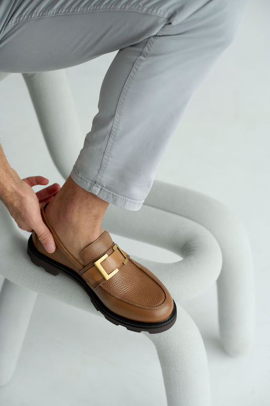 Chris Loafer // Tan