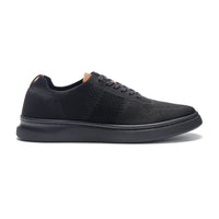 Stride Knit Lace-up // Black Flyknit