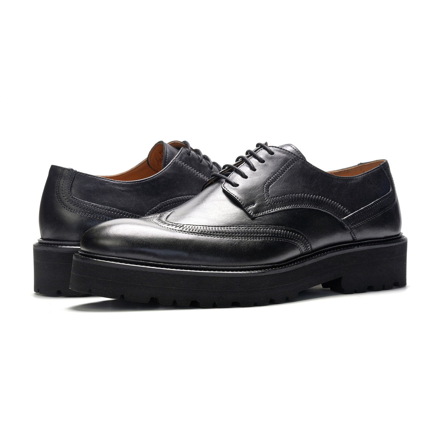 Hadley Wingtip // Black Leather