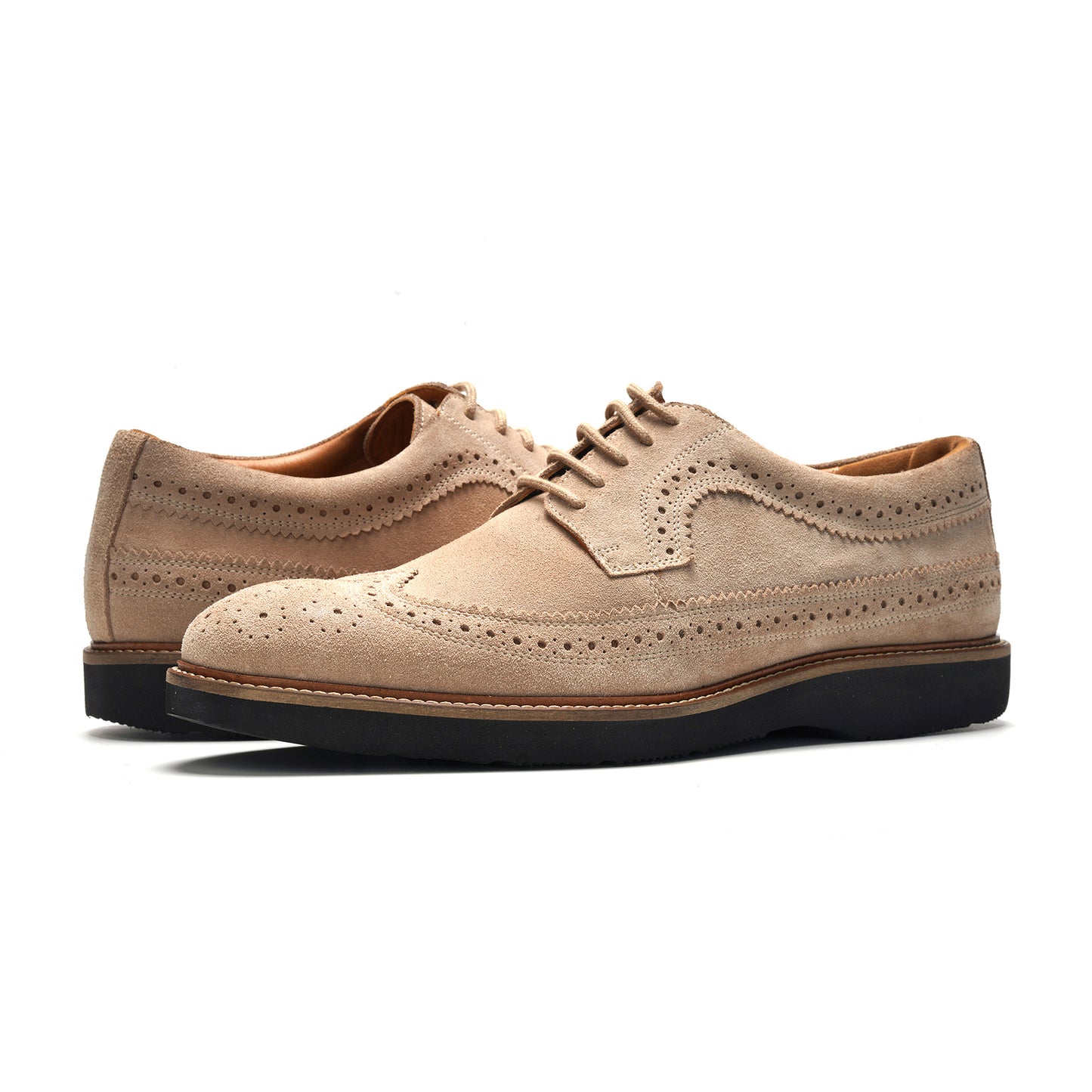 Ellis Wingtip // Beige Suede