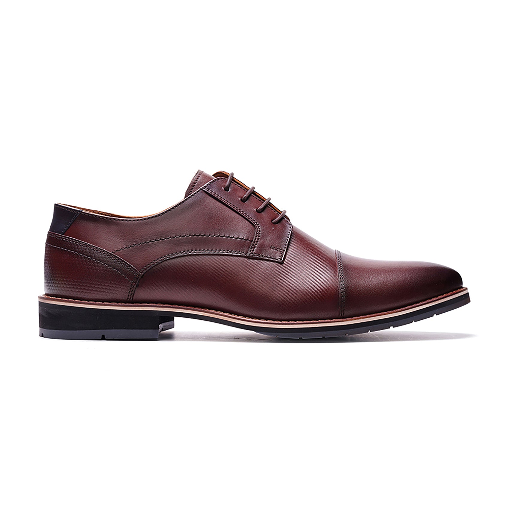 New York Lace-Up Derby // Brown