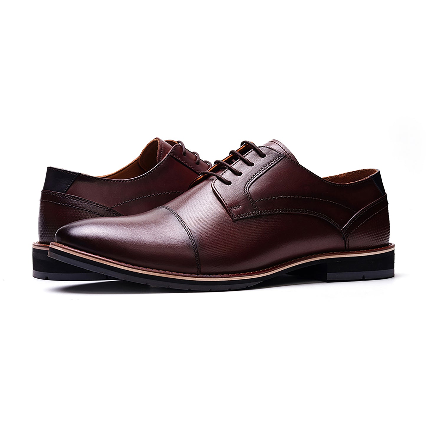 New York Lace-Up Derby // Brown
