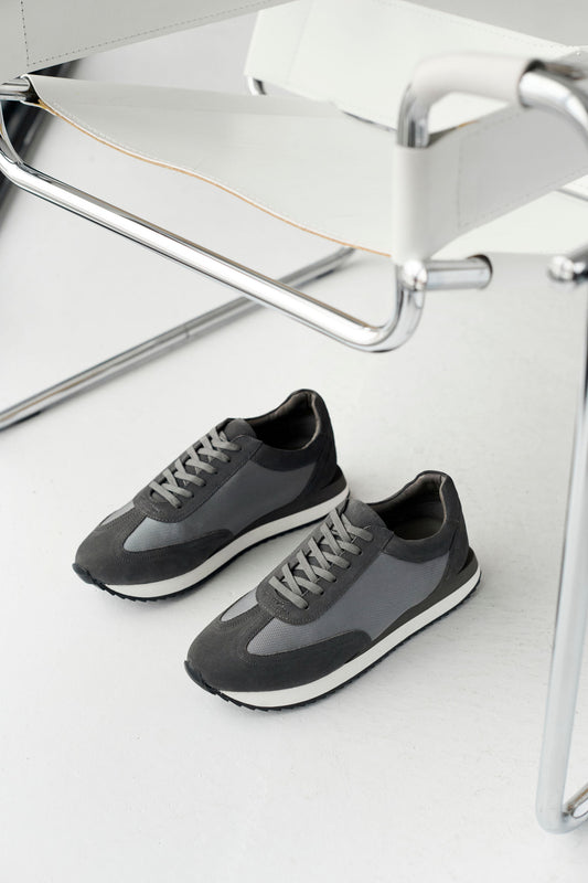 Richard Sneaker // Grey Suede
