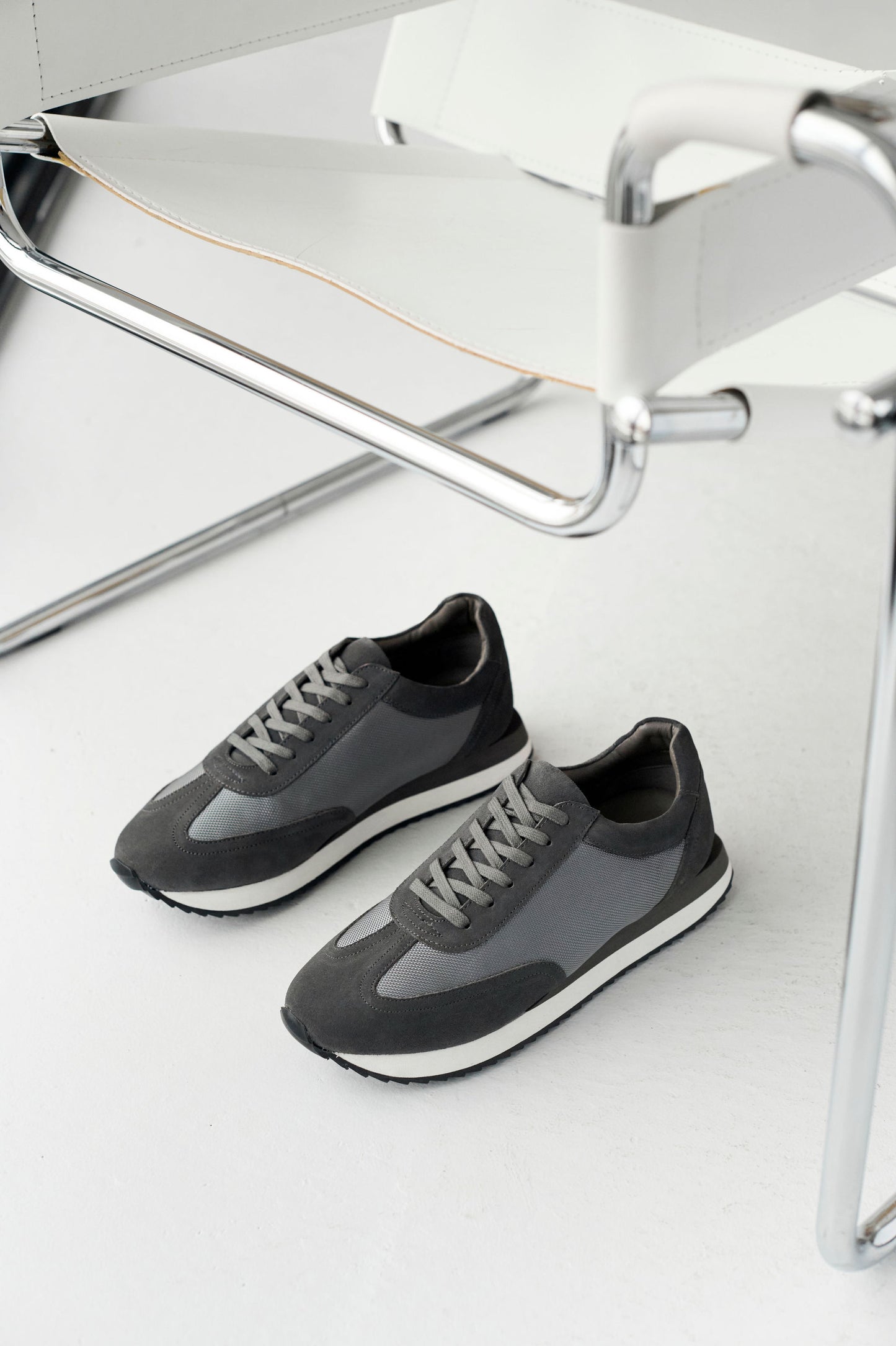 Richard Sneaker // Grey Suede